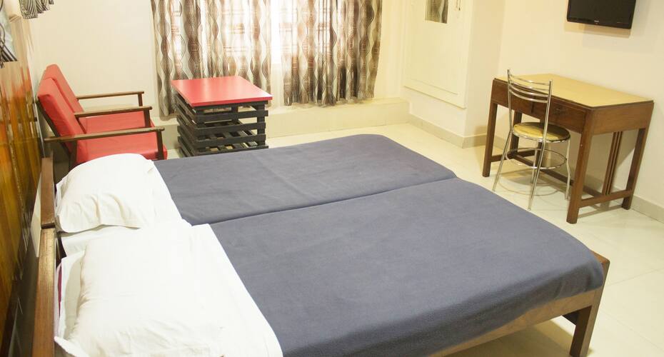 Hotel Embassy, Kochi 5